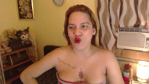YourDreamgirl  online show from October 11, 2025, 4:38 pm