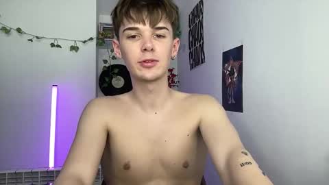 yoursweetyguy online show from May 21, 2026, 4:25 pm