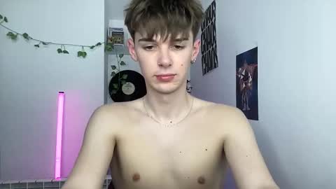 Snapshot of yoursweetyguy chatting on May 27, 2026, 4:59 pm yoursweetyguy online show from May 27, 2026, 4:59 pm