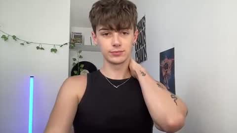 Snapshot of yoursweetyguy chatting on August 5, 2026, 11:24 am yoursweetyguy online show from August 5, 2026, 11:24 am