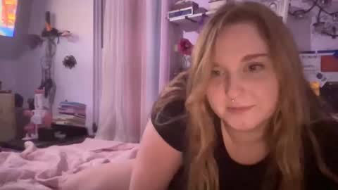 Snapshot of yourthickgingergoddess chatting on December 9, 2024, 3:40 am yourthickgingergoddess online show from December 9, 2024, 3:40 am