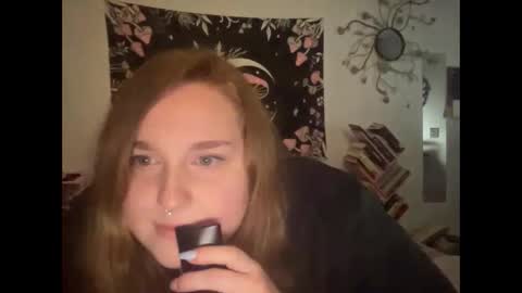 Snapshot of yourthickgingergoddess chatting on January 24, 2025, 2:39 am yourthickgingergoddess online show from January 24, 2025, 2:39 am