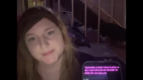 Snapshot of yourthickgingergoddess chatting on February 5, 2025, 6:04 pm yourthickgingergoddess online show from February 5, 2025, 6:04 pm
