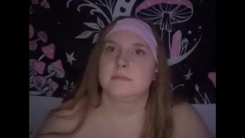 Snapshot of yourthickgingergoddess chatting on February 8, 2025, 4:36 am yourthickgingergoddess online show from February 8, 2025, 4:36 am