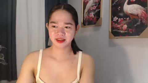 yourtinybunny online show from September 14, 2025, 3:11 pm