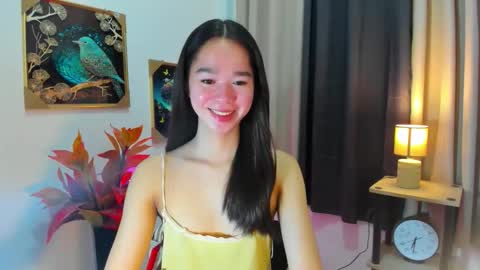yourtinybunny online show from May 3, 2026, 10:32 am