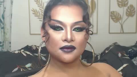 Snapshot of yourtrannyqueenxxx chatting on October 31, 2025, 10:22 pm Anastacia Grey  online show from October 31, 2025, 10:22 pm