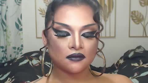 Snapshot of yourtrannyqueenxxx chatting on November 1, 2025, 10:28 am Anastacia Grey  online show from November 1, 2025, 10:28 am