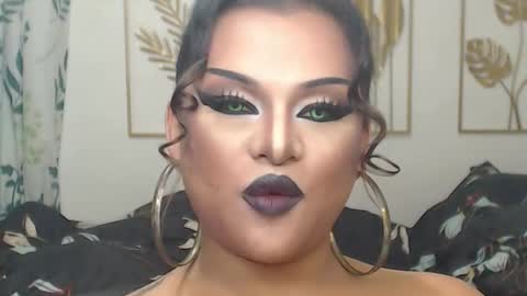 Snapshot of yourtrannyqueenxxx chatting on November 1, 2025, 11:51 pm Anastacia Grey  online show from November 1, 2025, 11:51 pm