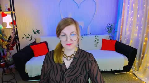 Snapshot of youruniverser chatting on May 2, 2026, 9:25 am Alice online show from May 2, 2026, 9:25 am