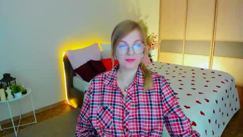 Snapshot of youruniverser chatting on May 13, 2026, 9:28 am Alice online show from May 13, 2026, 9:28 am