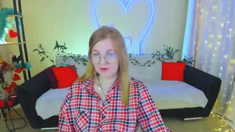 Snapshot of youruniverser chatting on May 17, 2026, 9:49 am Alice online show from May 17, 2026, 9:49 am