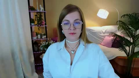 Alice online show from October 3, 2025, 11:18 am