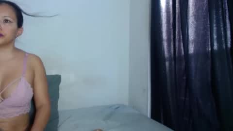 yourvenezolanahot online show from April 12, 2026, 9:31 pm