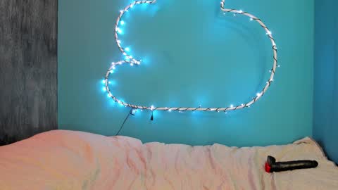 YourVenus00 -Follow my OF online show from February 11, 2025, 8:31 pm
