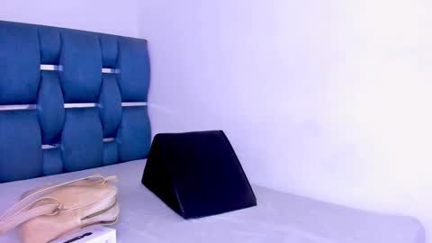 Snapshot of yourwife_anna chatting on September 29, 2025, 11:26 am yourwife_anna online show from September 29, 2025, 11:26 am