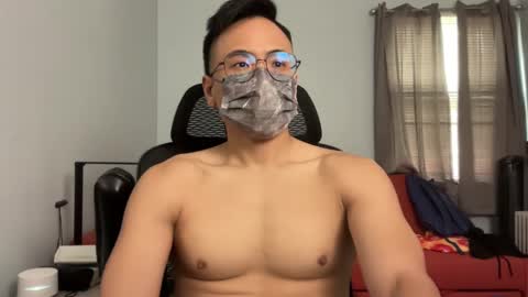 YellowRubber online show from September 14, 2025, 5:56 pm