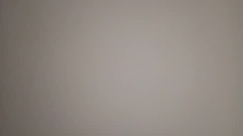 yrys_florence online show from February 11, 2025, 8:42 pm