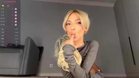 yuakiss online show from January 18, 2026, 5:11 am