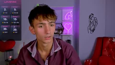 yudji_boy online show from September 8, 2025, 7:35 pm