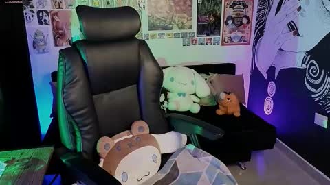    rawr   Anne Independent model      online show from September 29, 2025, 11:53 pm