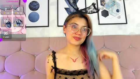 Yukki Kuran online show from January 31, 2025, 1:54 am