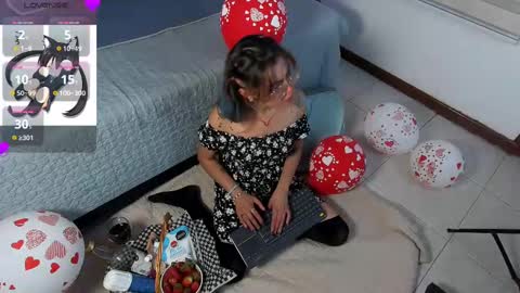 Yukki Kuran online show from February 14, 2025, 3:54 am