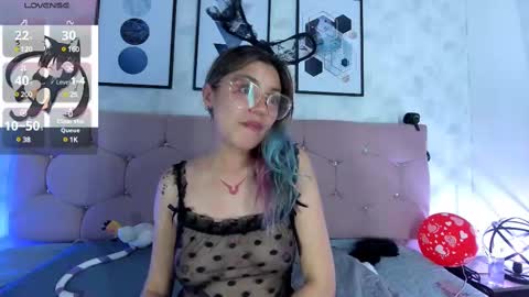 Yukki Kuran online show from February 22, 2025, 6:28 am