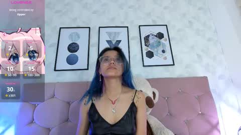 Yukki Kuran online show from March 9, 2025, 9:46 am