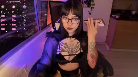 YUKO online show from October 1, 2025, 2:28 am