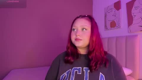 Snapshot of yuli_cardona_ chatting on October 10, 2025, 9:14 pm Yuliet online show from October 10, 2025, 9:14 pm