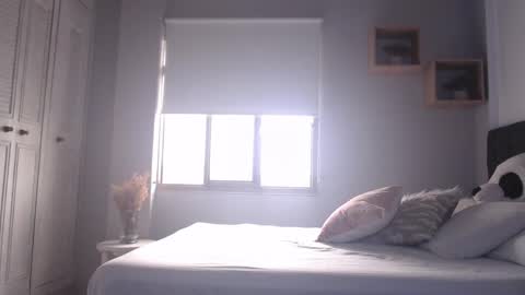 Snapshot of yulian_vasquez chatting on February 24, 2025, 12:05 pm yulian_vasquez online show from February 24, 2025, 12:05 pm