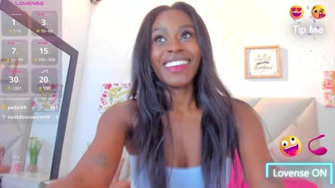 Yuliana online show from February 1, 2025, 3:50 pm