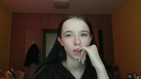 Yuliia online show from May 11, 2026, 9:48 am