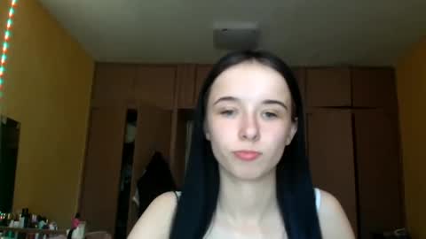 Yuliia online show from May 21, 2026, 9:16 am