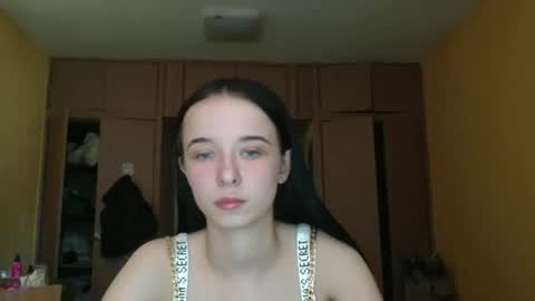 Yuliia online show from May 25, 2026, 6:41 am