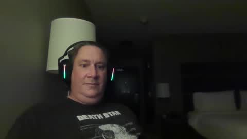 Snapshot of yumguy69 chatting on October 28, 2025, 11:29 pm YumGuy69 online show from October 28, 2025, 11:29 pm