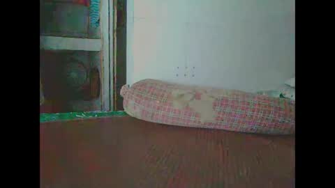 Snapshot of yumi123_ chatting on October 3, 2025, 12:40 am yumi123_ online show from October 3, 2025, 12:40 am