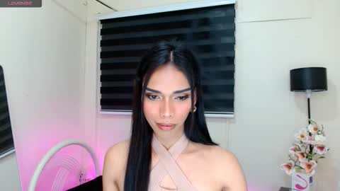 Snapshot of yumieholly chatting on September 26, 2025, 4:33 pm yumieholly online show from September 26, 2025, 4:33 pm