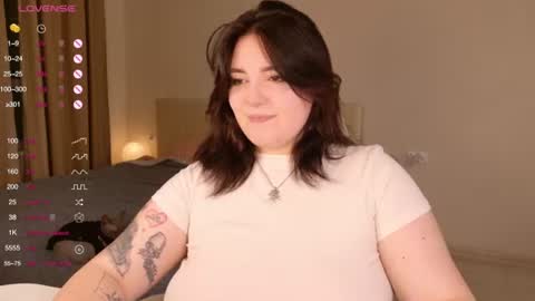 Snapshot of yumiyammy chatting on June 19, 2026, 11:08 pm YumemiyaYumi online show from June 19, 2026, 11:08 pm
