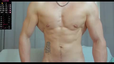 Snapshot of yummmy_dick_ chatting on June 11, 2026, 12:03 pm STUD online show from June 11, 2026, 12:03 pm