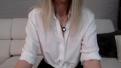 you babe online show from May 2, 2026, 8:52 am