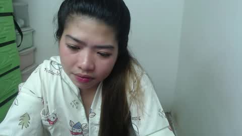 yummy chesca online show from September 9, 2025, 2:44 am
