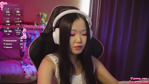 Snapshot of yummy_maya chatting on February 6, 2025, 8:18 am Chimi online show from February 6, 2025, 8:18 am