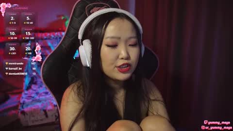 Snapshot of yummy_maya chatting on February 21, 2025, 12:17 pm Chimi online show from February 21, 2025, 12:17 pm