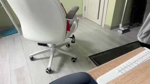 Alex online show from January 5, 2026, 5:27 pm