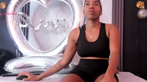 Yummyduo online show from May 6, 2026, 12:10 pm