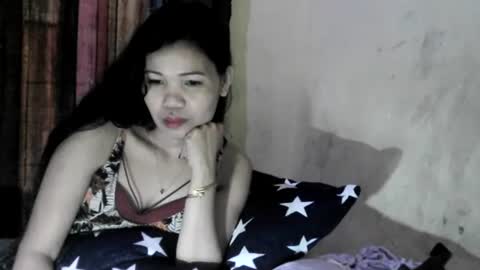 yummyhottiemom online show from December 20, 2024, 10:11 pm