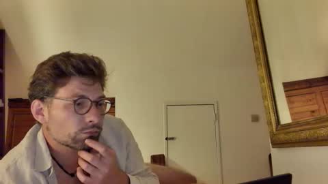 yummyjean online show from September 18, 2025, 1:18 am