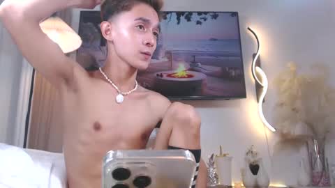 Snapshot of yummyjustine07 chatting on January 12, 2025, 6:49 pm Justine online show from January 12, 2025, 6:49 pm